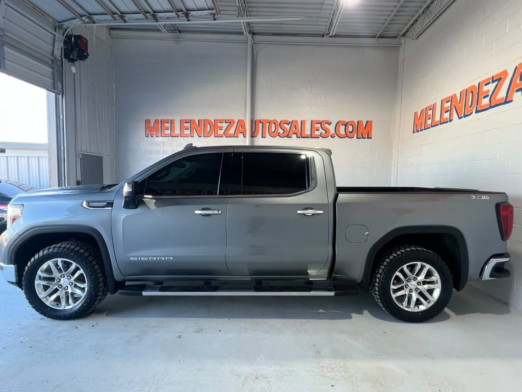 Used 2021 GMC Sierra 1500 SLT AWD/4WD image 2
