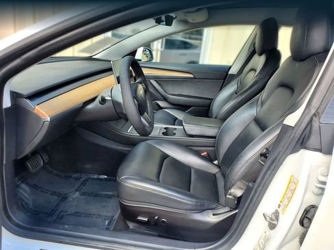Used 2021 Tesla Model 3 Long Range AWD/4WD image 32