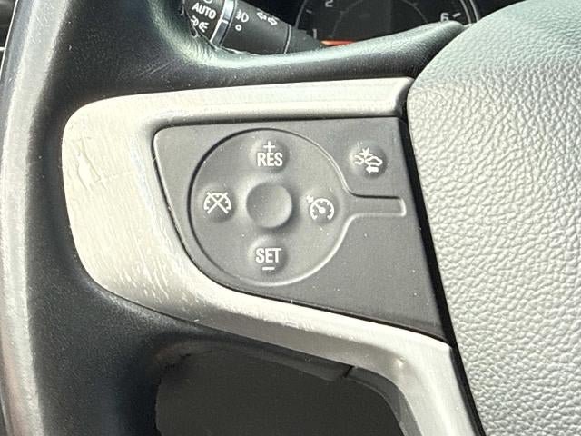 Used 2021 GMC Acadia SLT w/ Premium Package FWD image 25