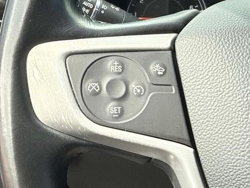 Used 2021 GMC Acadia SLT w/ Premium Package FWD image 25
