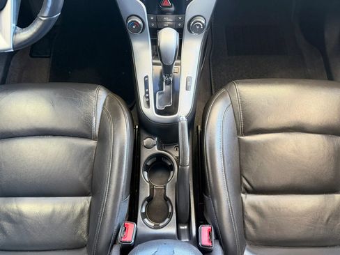 Used 2012 Chevrolet Cruze LTZ FWD image 17