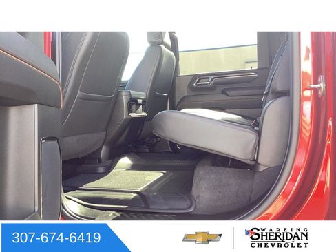 Used 2024 GMC Sierra 2500 AT4 w/ AT4 Premium Plus Package AWD/4WD image 32