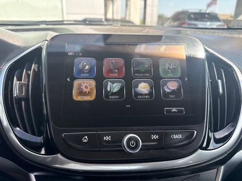 Used 2018 Chevrolet Volt Premier w/ Driver Confidence Package FWD image 15
