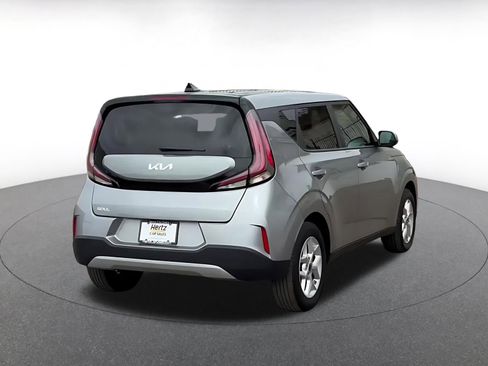 Used 2025 Kia Soul LX w/ LX Technology Package image 14