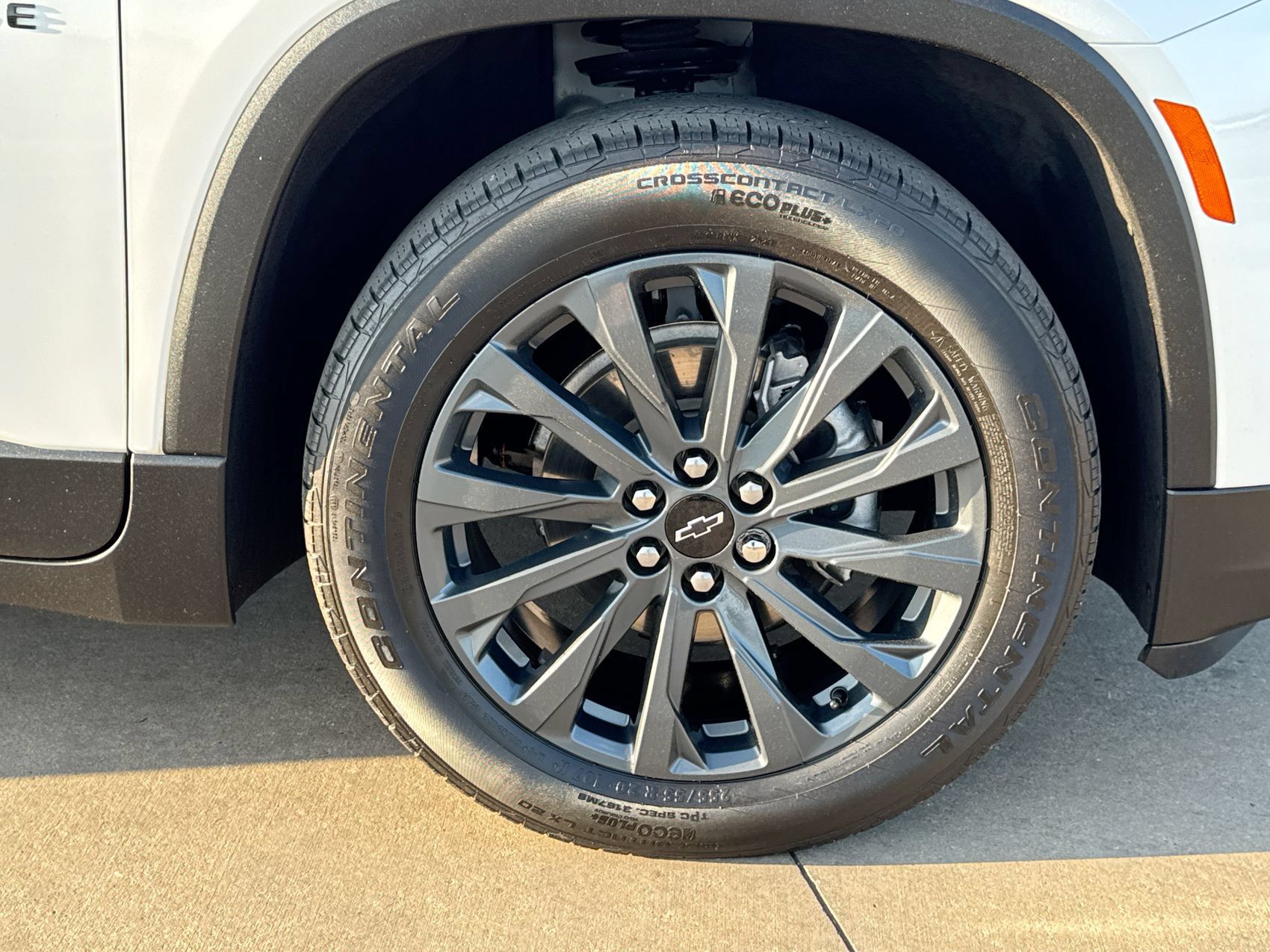 Used 2023 Chevrolet Traverse RS FWD image 10