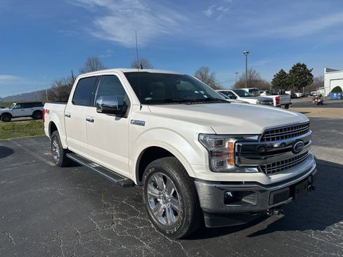 Used 2019 Ford F150 Lariat w/ Equipment Group 502A Luxury image 2