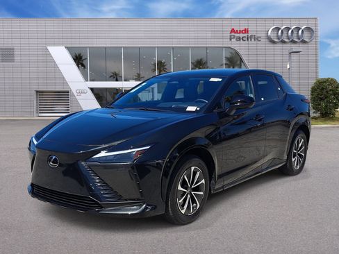 Used 2023 Lexus RZ 450e Premium w/ Technology Package AWD/4WD image 1