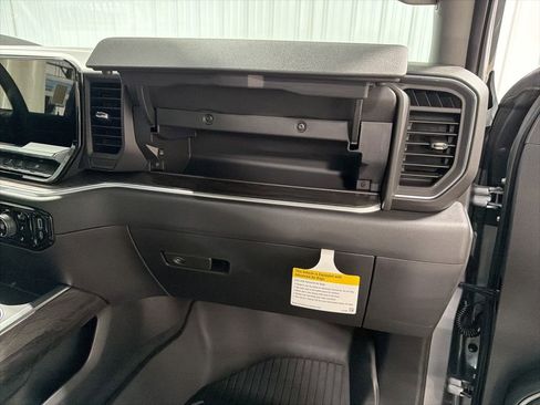 New 2026 Chevrolet Silverado 1500 LTZ w/ LTZ Premium Package AWD/4WD image 25