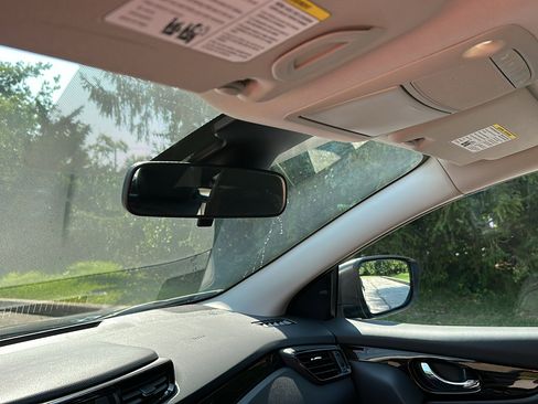 Certified 2022 Nissan Rogue Sport SV w/ Technology Package image 23