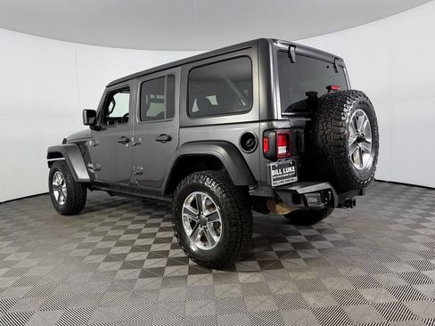 Used 2018 Jeep Wrangler Unlimited Sport S AWD/4WD image 7