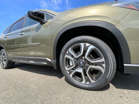 New 2025 Subaru Ascent Touring image 10