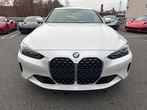 Used 2024 BMW 430i xDrive Coupe w/ Premium Package image 3