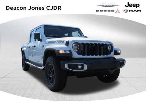 New 2025 Jeep Gladiator Sport image 1