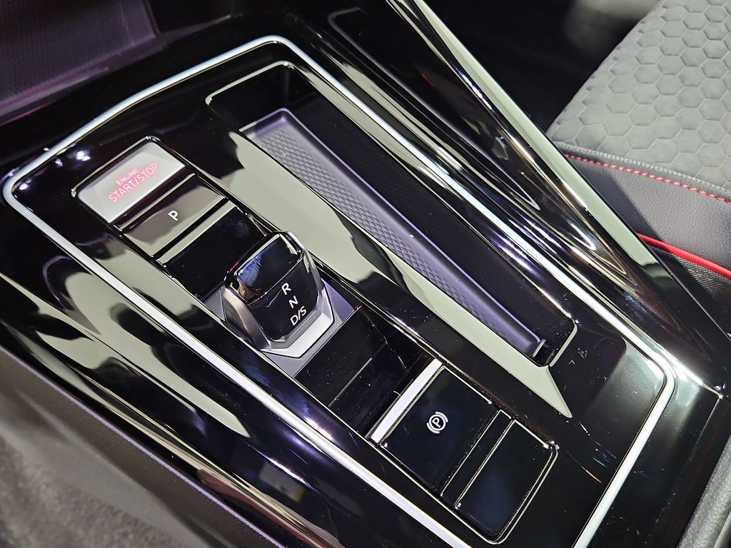 New 2026 Volkswagen GTI SE FWD image 24
