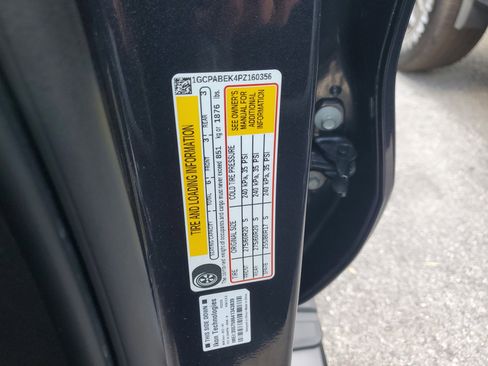 Used 2023 Chevrolet Silverado 1500 Custom w/ LPO, Dark Essentials Package image 28