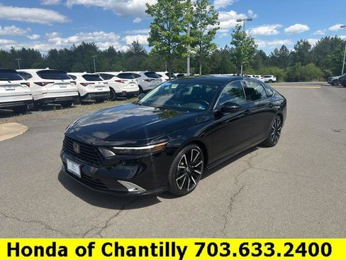 Certified 2025 Honda Accord Touring image 3
