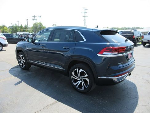 Used 2020 Volkswagen Atlas Cross Sport SEL Premium AWD/4WD image 8