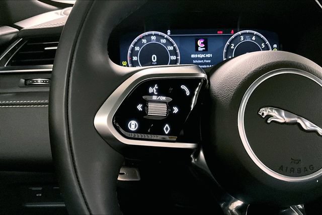 Certified 2025 Jaguar F-PACE R-Dynamic S AWD/4WD image 20