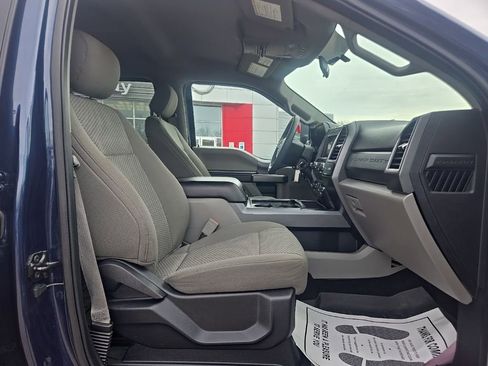 Used 2019 Ford F250 XLT w/ XLT Premium Package image 24