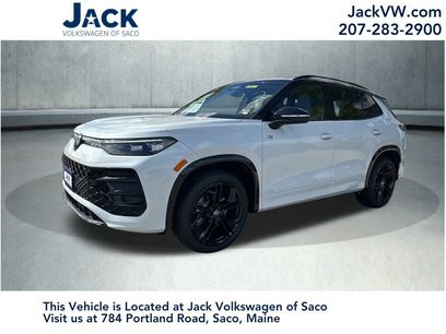 New 2025 Volkswagen Tiguan SE R-Line