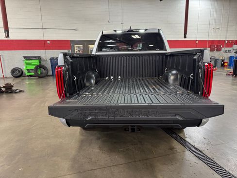 Certified 2026 Toyota Tundra SR5 w/ SR5 Convenience Package AWD/4WD image 32