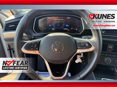 Used 2024 Volkswagen Jetta S image 28