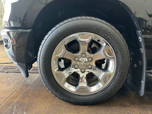 Used 2022 RAM 1500 Big Horn AWD/4WD image 30