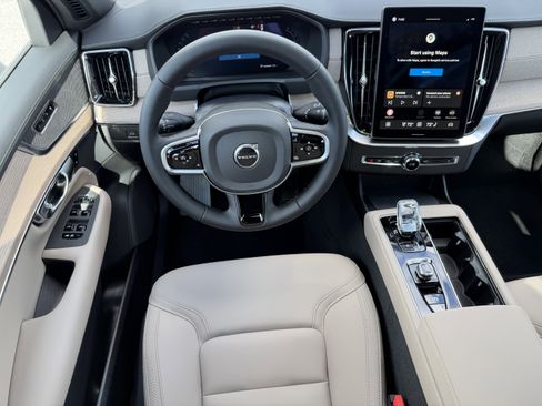 New 2026 Volvo XC90 B5 Core w/ Protection Package image 13