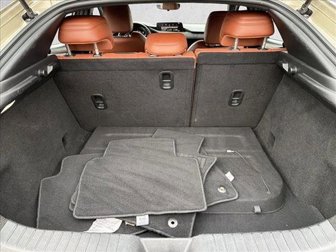 Used 2024 MAZDA MAZDA3 s image 24