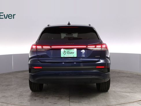 Used 2024 Audi Q4 e-tron Premium Plus w/ Premium Plus image 15