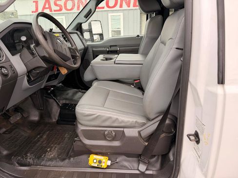 Used 2016 Ford F450 XL w/ Power Equipment Group image 21