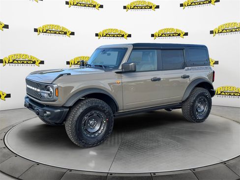 New 2025 Ford Bronco Badlands w/ Sasquatch Package image 1
