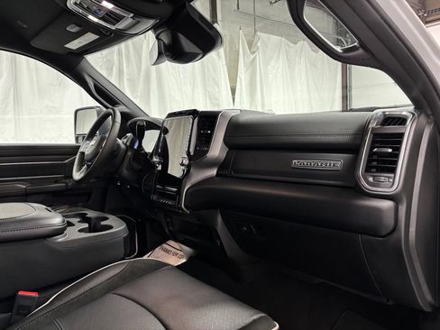 Used 2026 RAM 2500 Laramie AWD/4WD image 58
