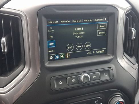 Certified 2019 Chevrolet Silverado 1500 Custom Trail Boss w/ Custom Convenience Package AWD/4WD image 17