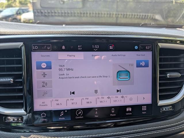 Used 2022 Chrysler Pacifica Touring-L w/ Uconnect Theater Family Group FWD image 40