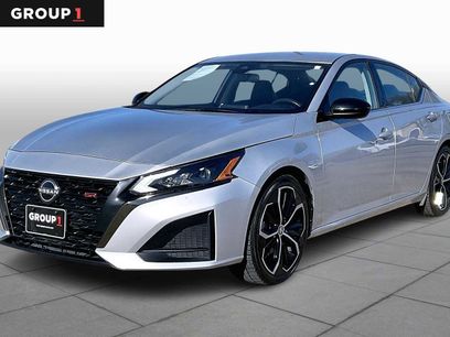 Used 2024 Nissan Altima 2.5 SR