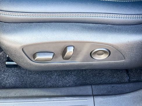 New 2026 Chevrolet Equinox EV LT image 20