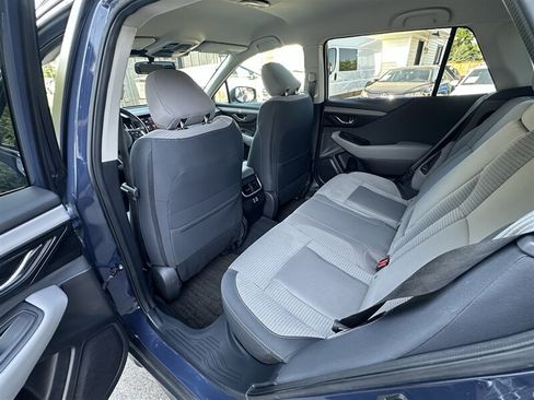Used 2025 Subaru Outback Premium AWD/4WD image 42