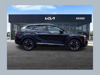 New 2027 Kia Sportage EX