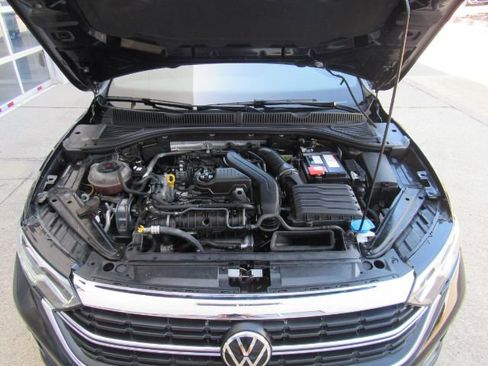 Used 2023 Volkswagen Jetta Sport image 52
