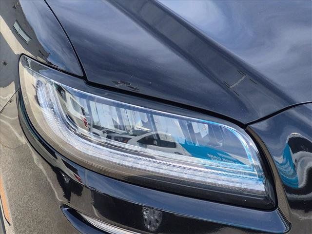 Used 2023 Lincoln Nautilus AWD w/ Premium Package image 15