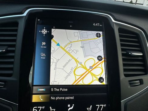 Used 2021 Volvo XC90 T6 Momentum image 16