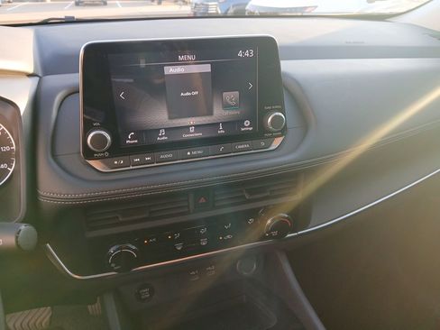 Certified 2025 Nissan Rogue S image 14