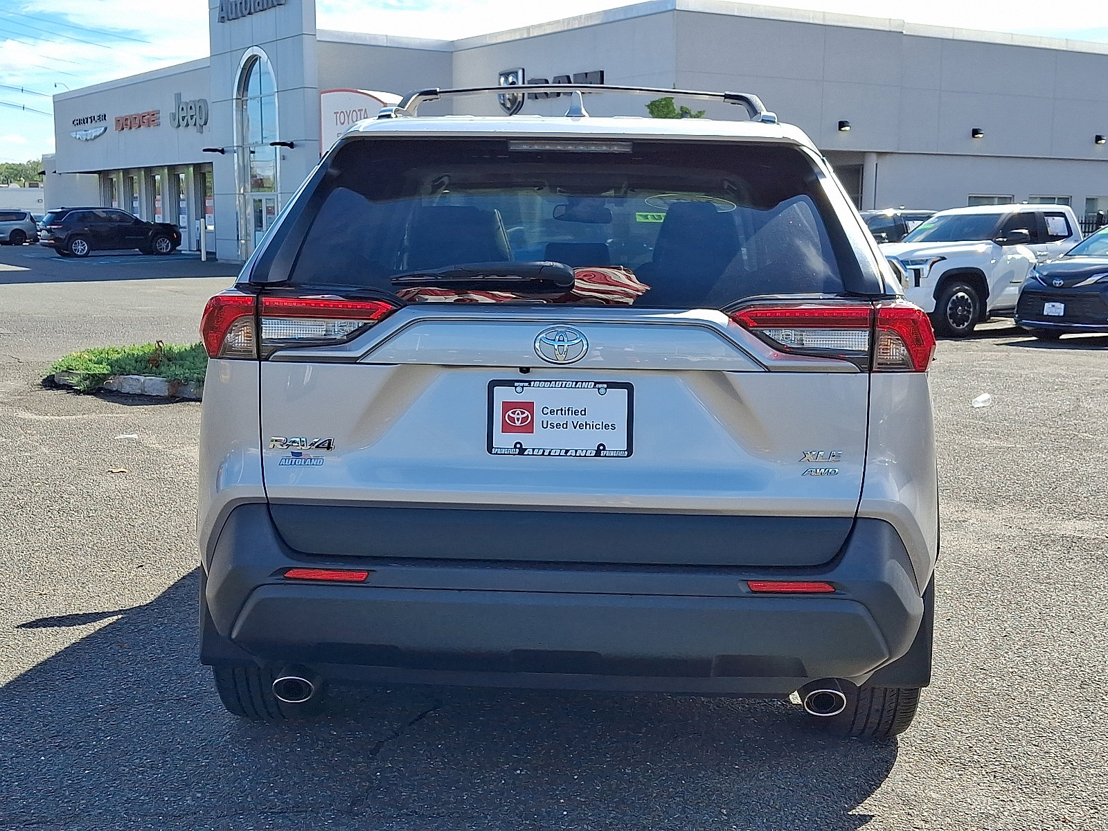 Used 2024 Toyota RAV4 XLE Premium w/ Weather Package AWD/4WD image 6