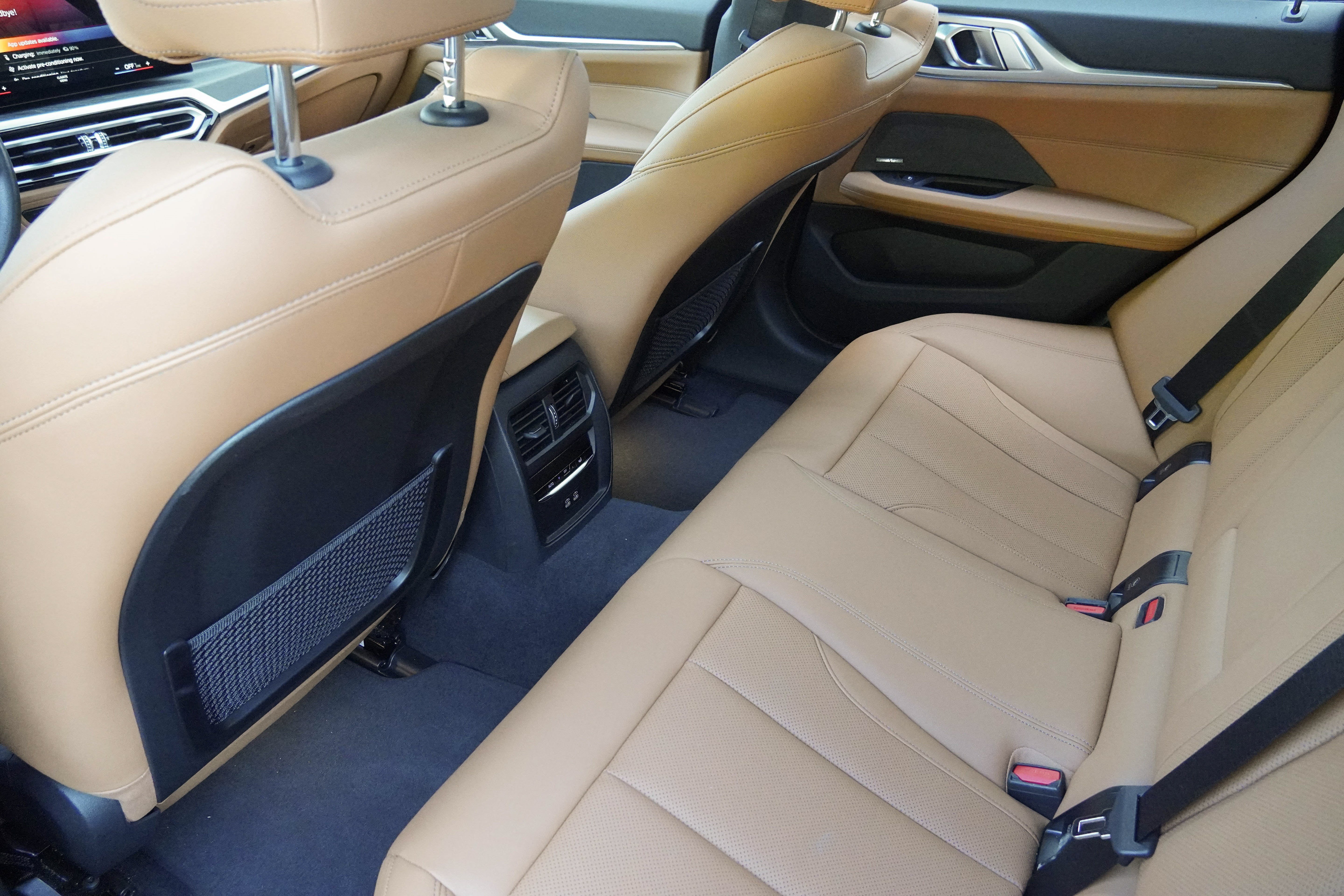 Certified 2023 BMW i4 eDrive35 RWD image 33