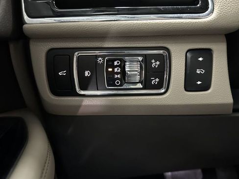 Used 2024 Lincoln Navigator L Reserve image 27