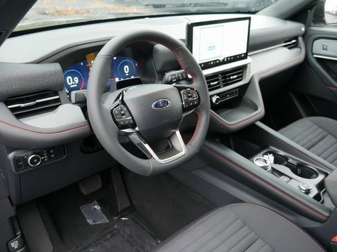 New 2026 Ford Explorer ST-Line w/ ST-Line Street Pack image 16