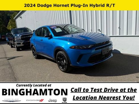 Used 2024 Dodge Hornet R/T w/ R/T Blacktop Package AWD/4WD image 2