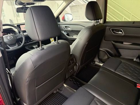 New 2026 Nissan Rogue Platinum AWD/4WD image 20