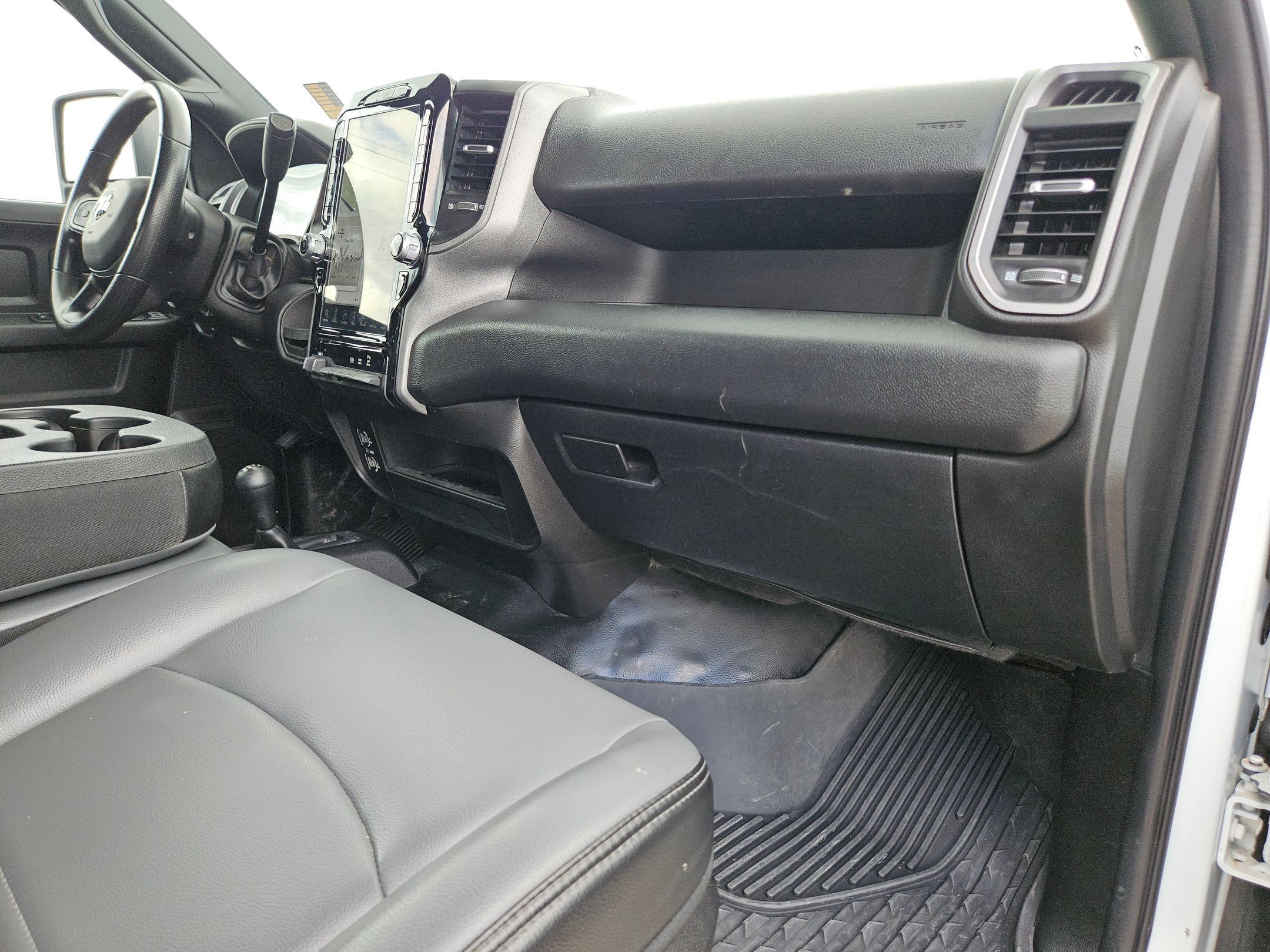 Used 2024 RAM 3500 Tradesman w/ Towing Technology Group AWD/4WD image 28